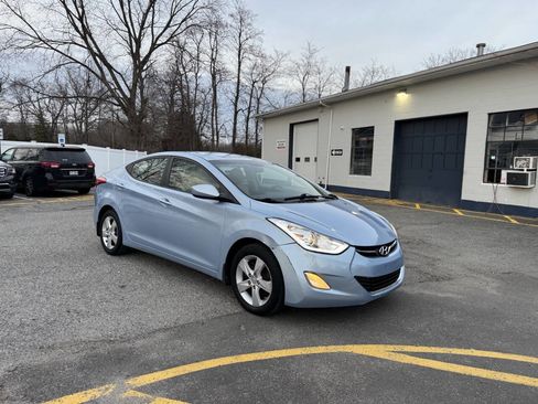 Used 2012 Hyundai Elantra GLS w/ Preferred Pkg 3 image 6
