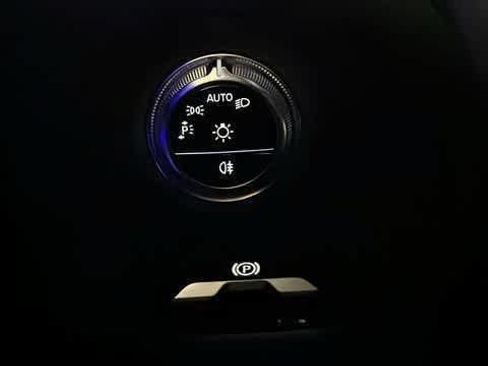 Used 2026 Mercedes-Benz C 43 AMG 4MATIC Sedan image 18