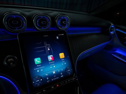 Used 2026 Mercedes-Benz GLC 300 300 SUV image 28