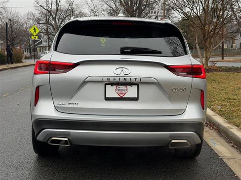Used 2019 INFINITI QX50 AWD image 9