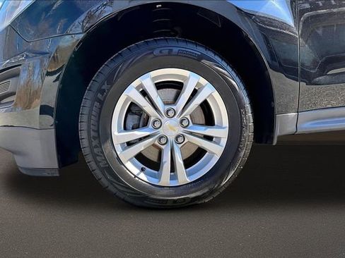 Used 2017 Chevrolet Equinox LS image 8