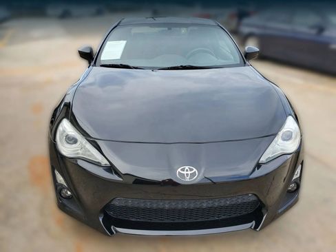 Used 2013 Scion FR-S RWD image 16