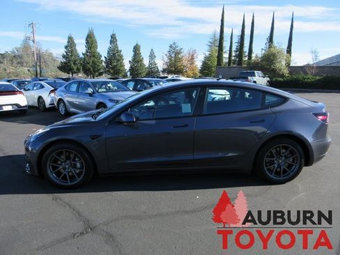 Used 2021 Tesla Model 3 Long Range image 7