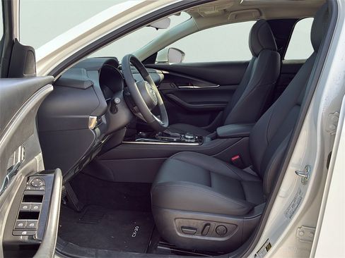 New 2025 MAZDA CX-30 AWD 2.5 S w/ Preferred Package image 13