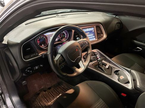 Used 2019 Dodge Challenger R/T Scat Pack image 9