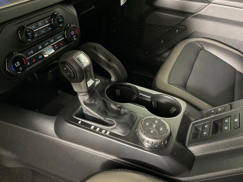 New 2026 Ford Bronco Outer Banks AWD/4WD image 19