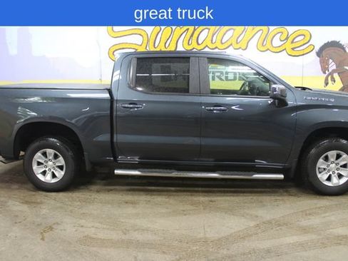 Used 2021 Chevrolet Silverado 1500 LT w/ Convenience Package II RWD image 1