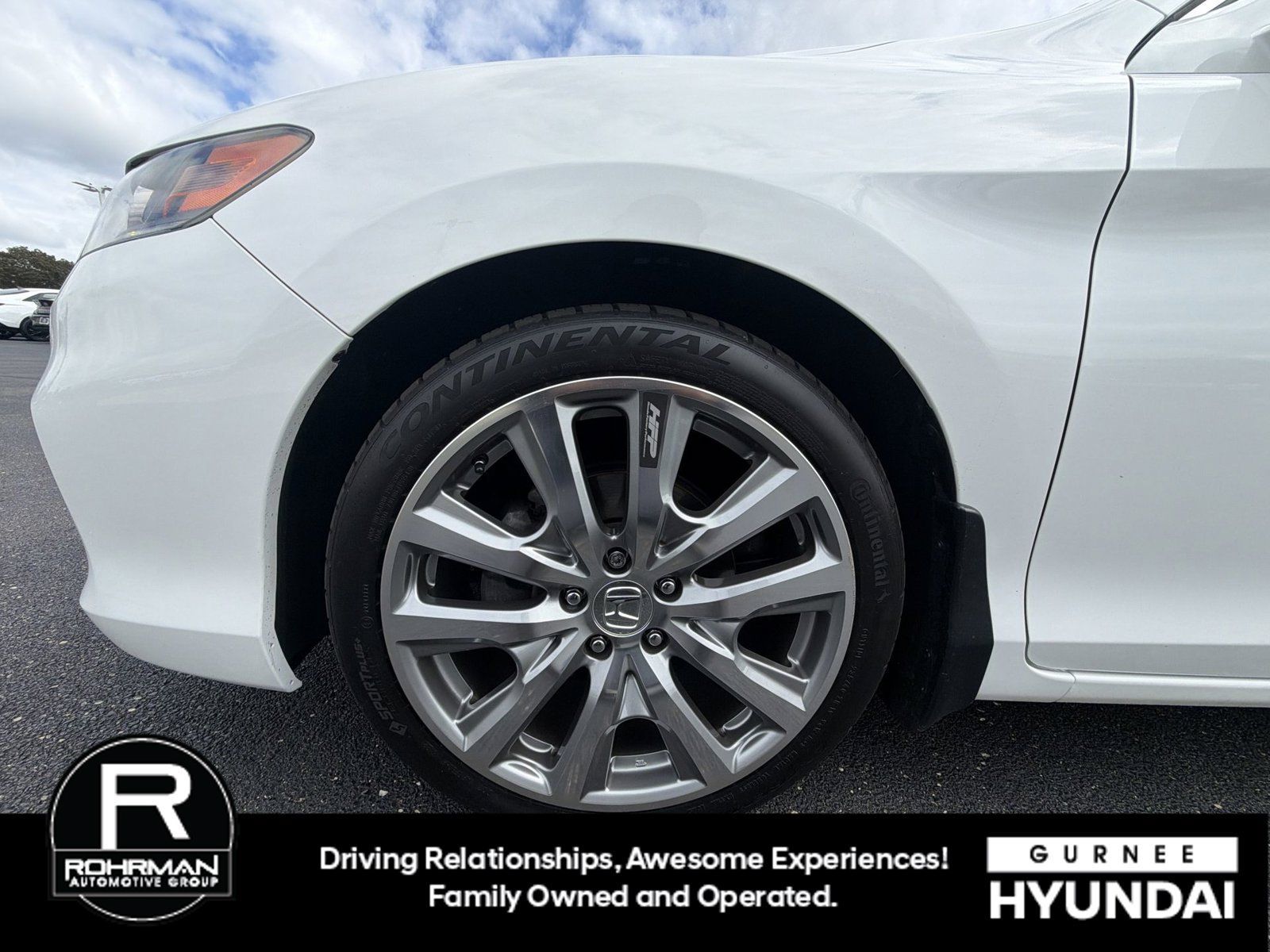 Used 2015 Honda Accord EX-L image 10