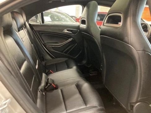 Used 2018 Mercedes-Benz CLA 250 image 12