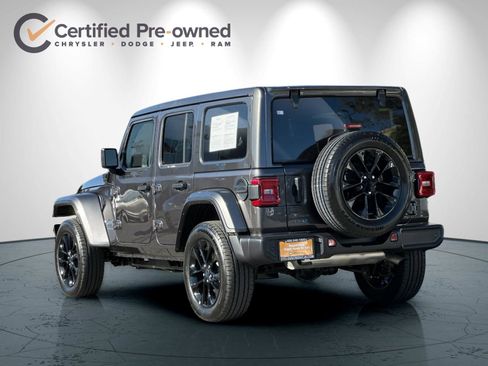 Certified 2025 Jeep Wrangler Unlimited Sahara w/ Safety Group AWD/4WD image 6
