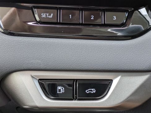 Used 2023 Lexus RX 350 w/ Cold Area Package AWD/4WD image 23