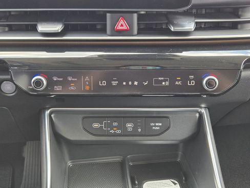 New 2026 Kia Carnival SX Prestige FWD image 14