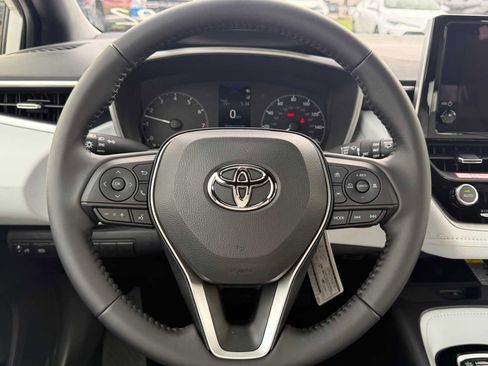 New 2026 Toyota Corolla SE image 9