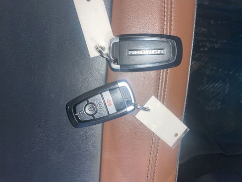 Certified 2022 Ford Bronco Outer Banks image 30