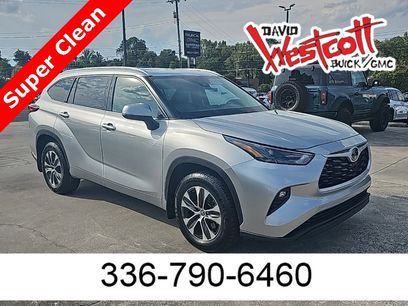 Used 2022 Toyota Highlander XLE