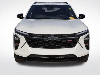 Used 2025 Chevrolet Trax RS w/ Sunroof Package