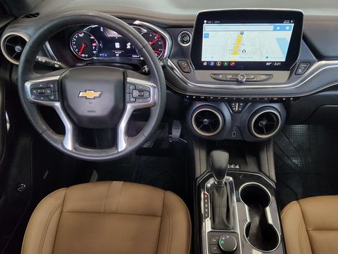 Used 2023 Chevrolet Blazer Premier w/ Enhanced Convenience Package FWD image 28