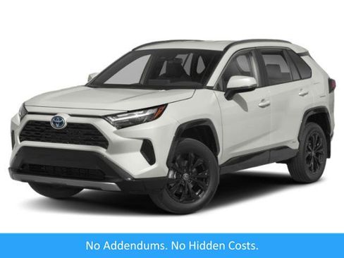 Used 2022 Toyota RAV4 SE w/ Convenience Package AWD/4WD image 1