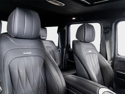 Used 2025 Mercedes-Benz G 63 AMG 4MATIC image 32