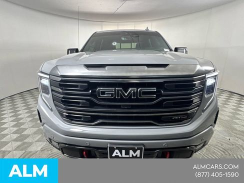 Used 2024 GMC Sierra 1500 AT4 w/ Technology Package AWD/4WD image 2