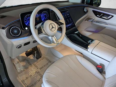 Certified 2023 Mercedes-Benz EQE 350+ SUV image 10