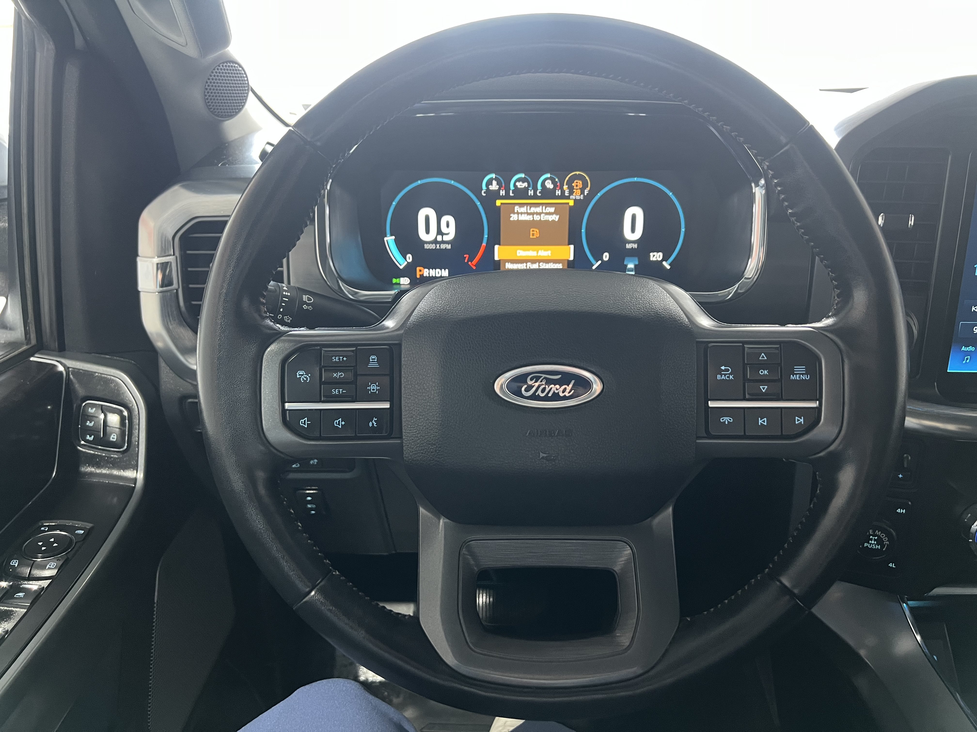 Used 2021 Ford F150 Lariat AWD/4WD image 16