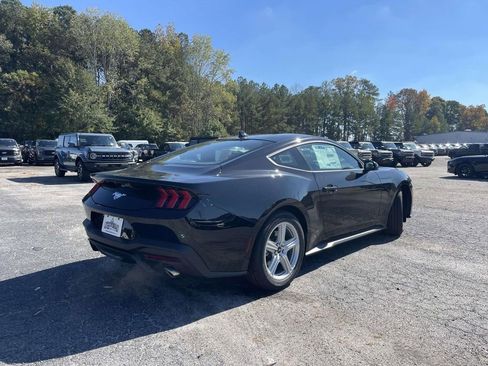 New 2026 Ford Mustang Coupe image 3