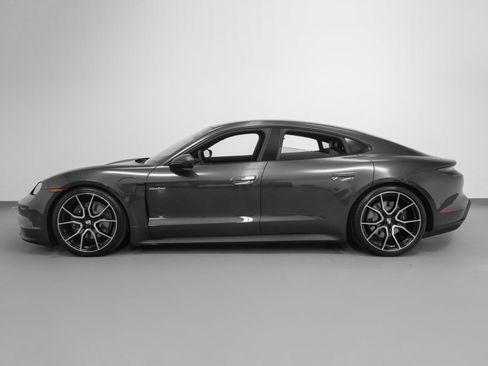 New 2025 Porsche Taycan image 2