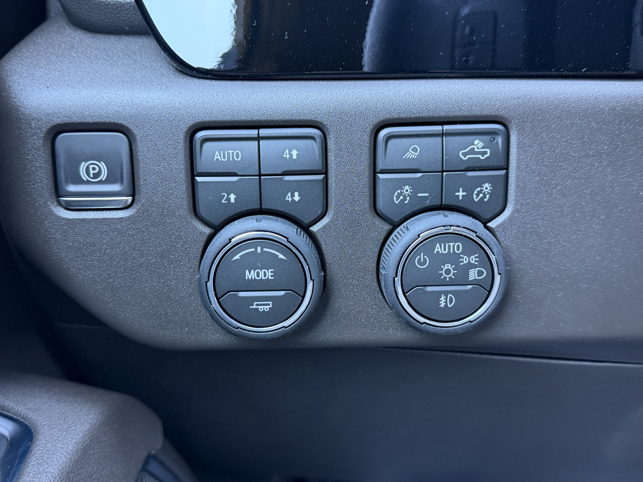 New 2026 Chevrolet Silverado 1500 RST AWD/4WD image 6