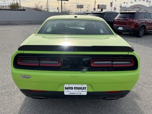 Certified 2023 Dodge Challenger SXT w/ Blacktop Package image 5