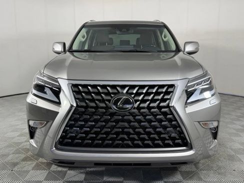 Used 2022 Lexus GX 460 Premium w/ Premium Package AWD/4WD image 11