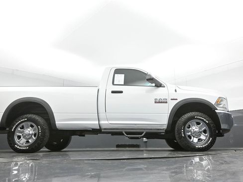 Used 2017 RAM 2500 Tradesman w/ Chrome Appearance Group AWD/4WD image 31