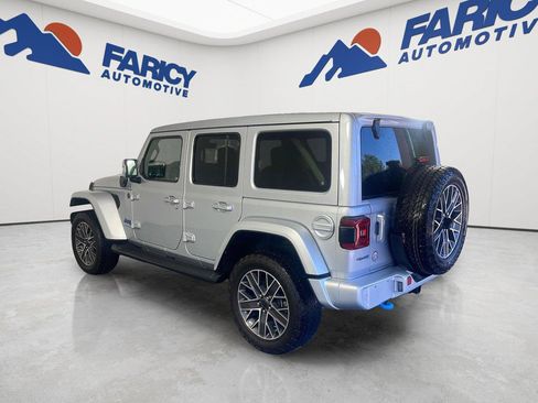 Used 2024 Jeep Wrangler High Altitude AWD/4WD image 30