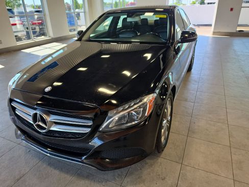 Used 2016 Mercedes-Benz C 300 4MATIC Sedan image 2
