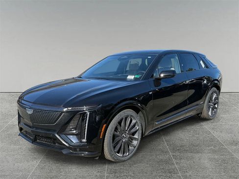 New 2026 Cadillac Lyriq V image 1