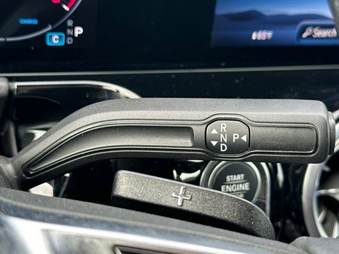 Certified 2025 Mercedes-Benz GLA 250 GLA 250 image 24