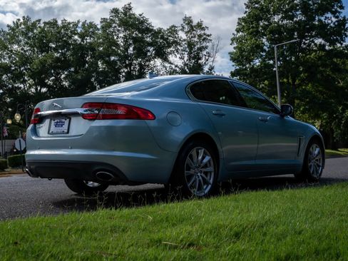 Used 2013 Jaguar XF RWD image 5
