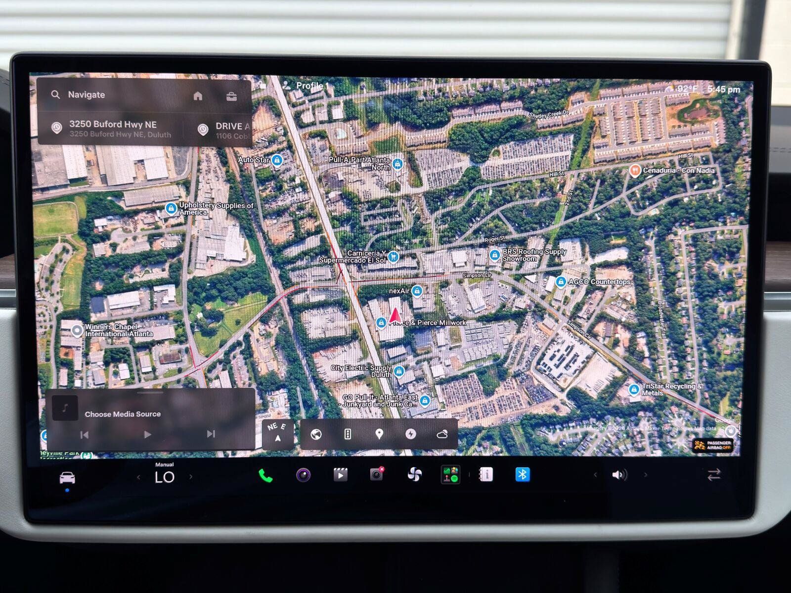 Used 2022 Tesla Model X AWD/4WD image 21