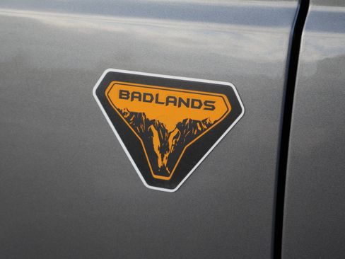 Certified 2025 Ford Bronco Badlands image 20