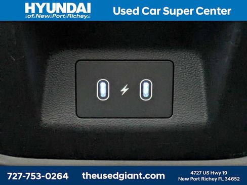 Certified 2025 Hyundai Tucson SE FWD image 13