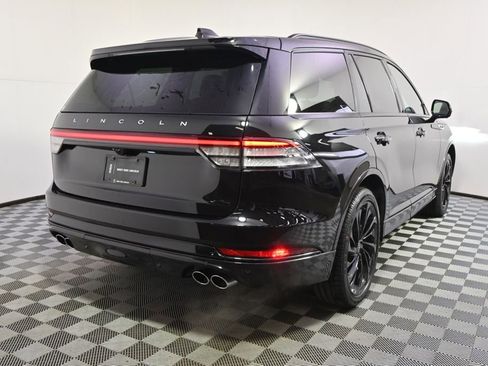 New 2026 Lincoln Aviator Reserve w/ Jet Appearance Package AWD/4WD image 6