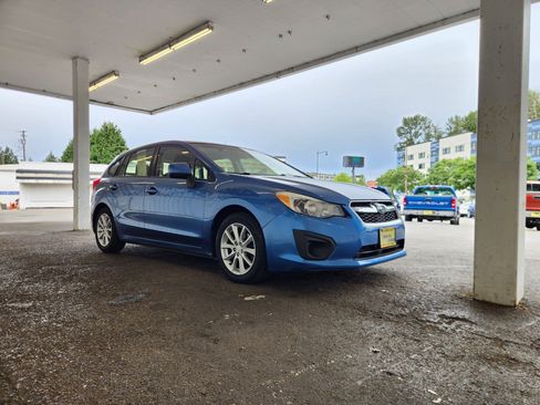 Used 2014 Subaru Impreza 2.0i Premium w/ All-Weather Package w/CVT AWD/4WD image 7