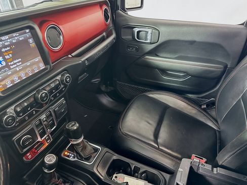 Used 2021 Jeep Wrangler Unlimited Rubicon image 26