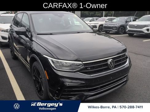Certified 2024 Volkswagen Tiguan SE R-Line AWD/4WD image 3