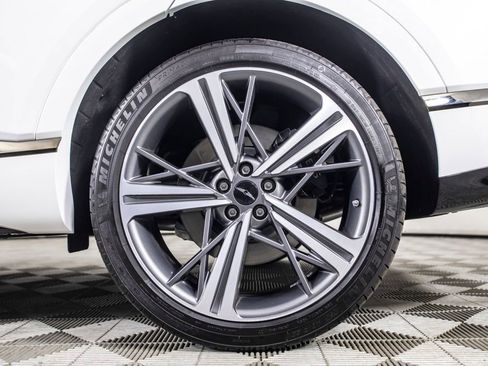 Used 2025 Genesis GV80 3.5T e-SC AWD/4WD image 45