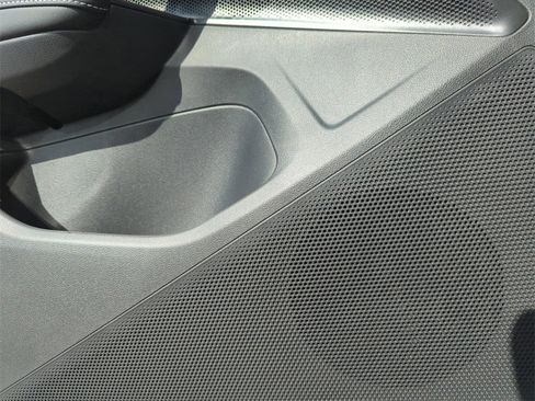 New 2026 Volkswagen Tiguan S image 29