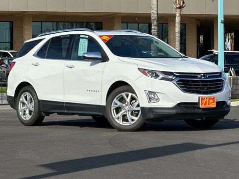 Used 2019 Chevrolet Equinox Premier image 2