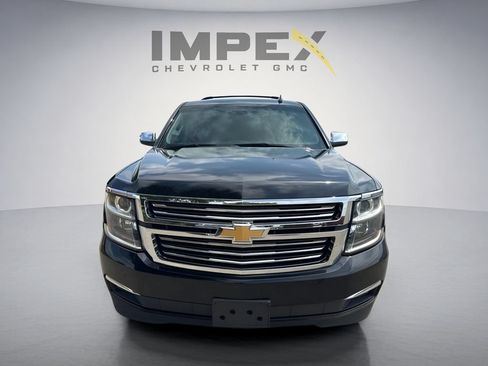 Used 2018 Chevrolet Suburban Premier AWD/4WD image 8