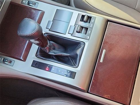 Used 2019 Lexus GX 460 image 16