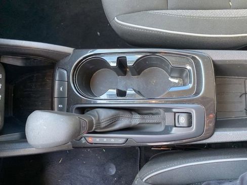 Used 2023 Chevrolet TrailBlazer LT image 36